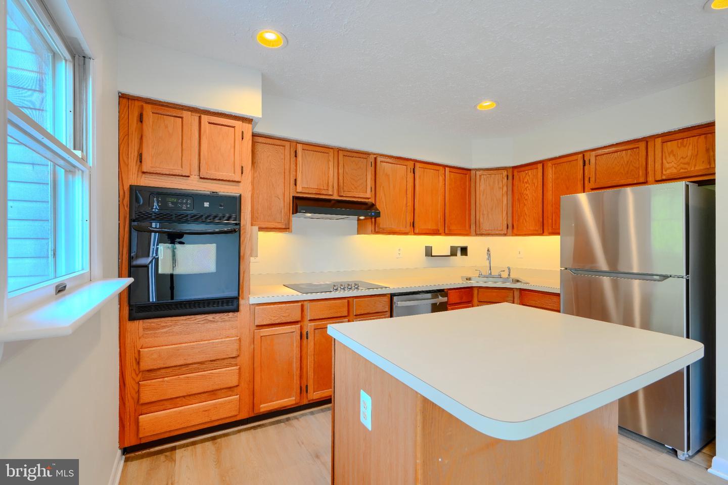3409 Howell Ct Property Photo 8