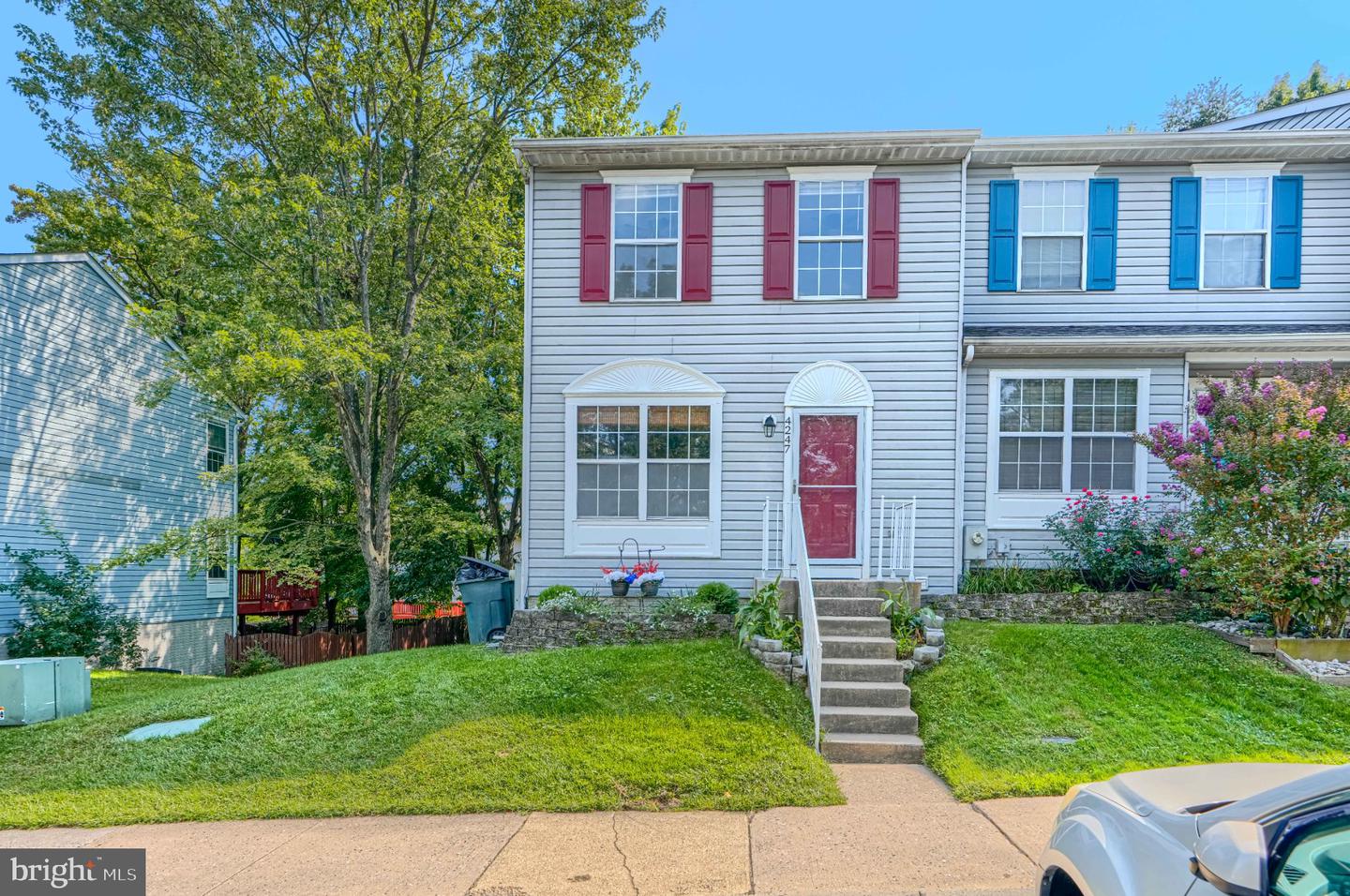 4247 Goodson Ct Property Photo 1