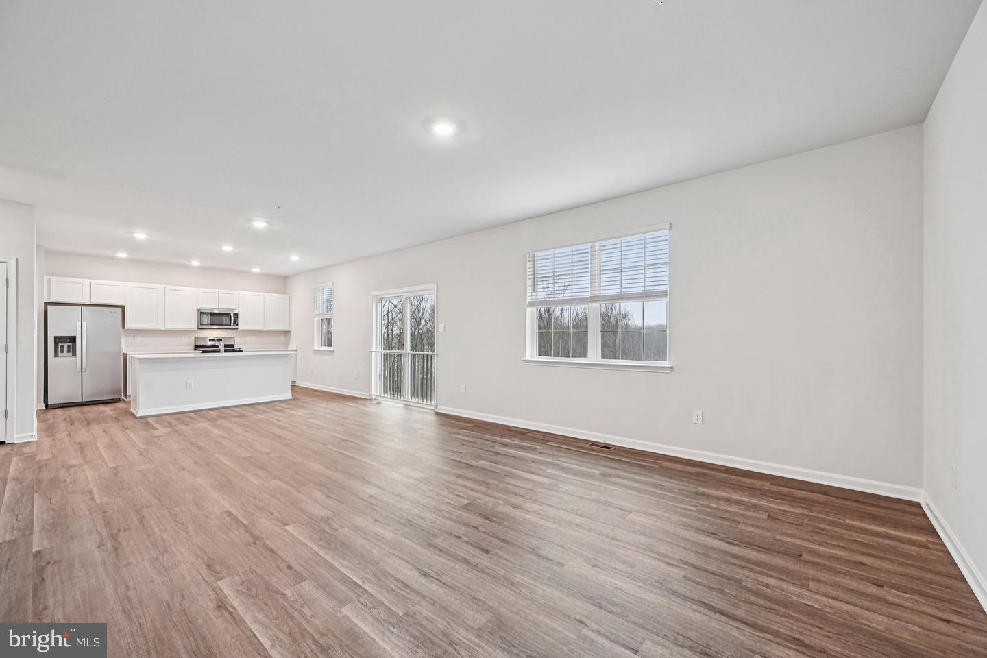 820 Spikeresh Way Property Photo 11