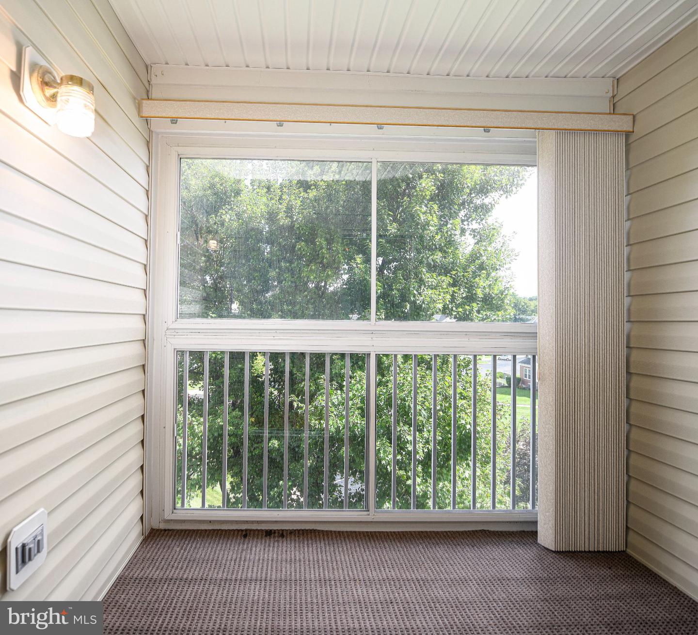 303 Willrich Cir #j Property Photo 42