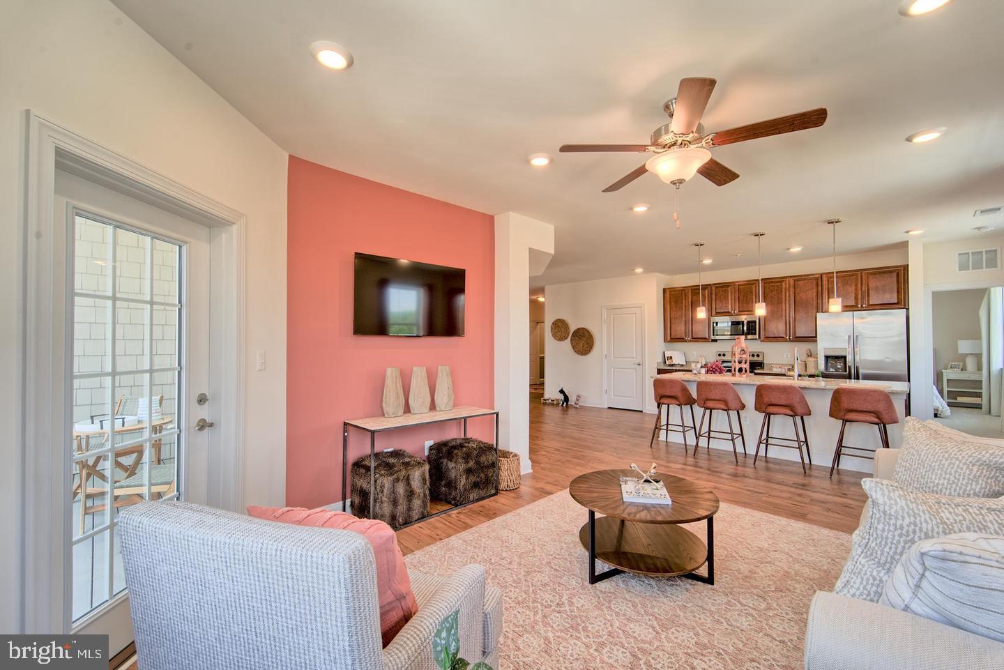 402 BOLD RULER CT #401 Property Photo 1