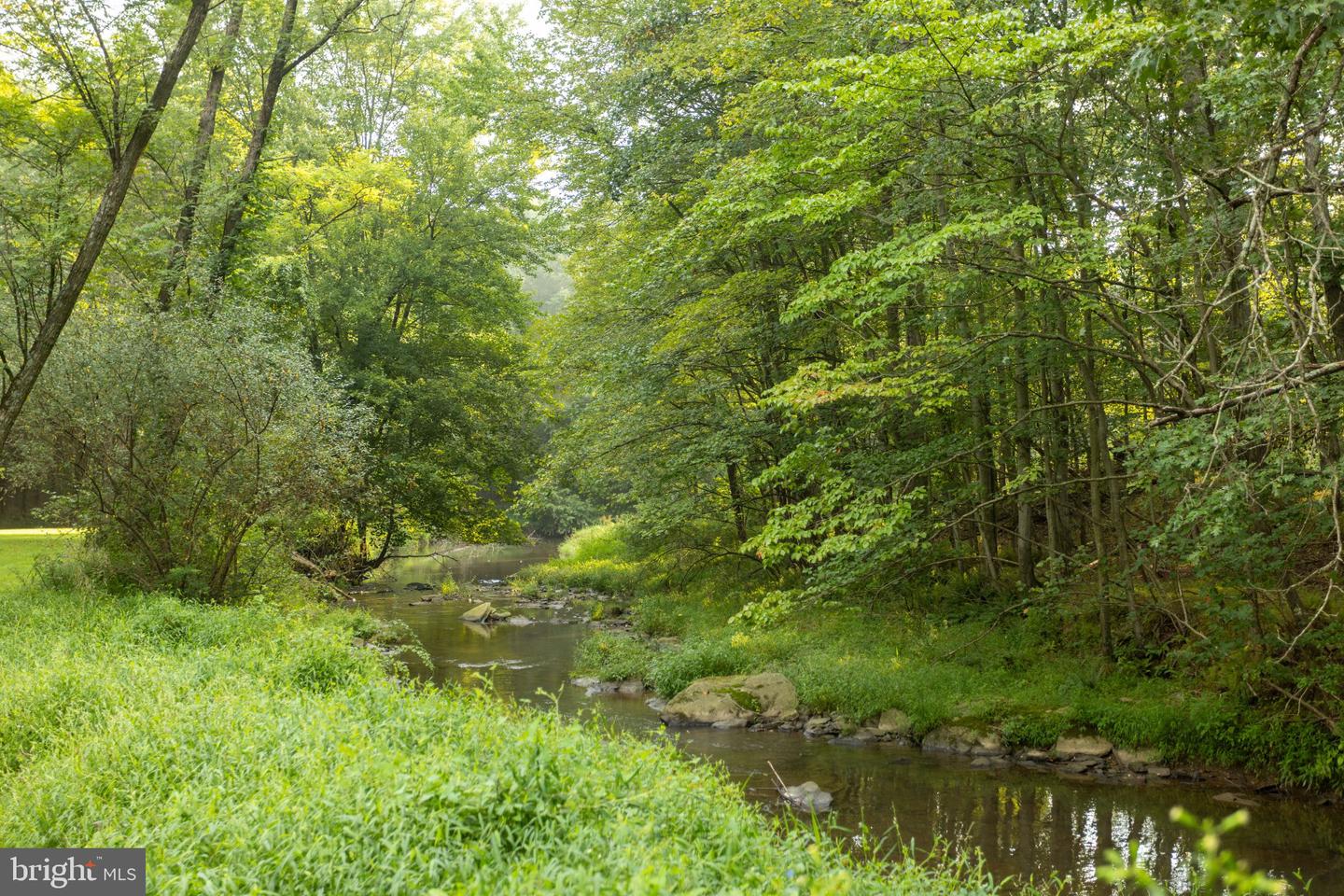 1020 Ridge Property Photo 3