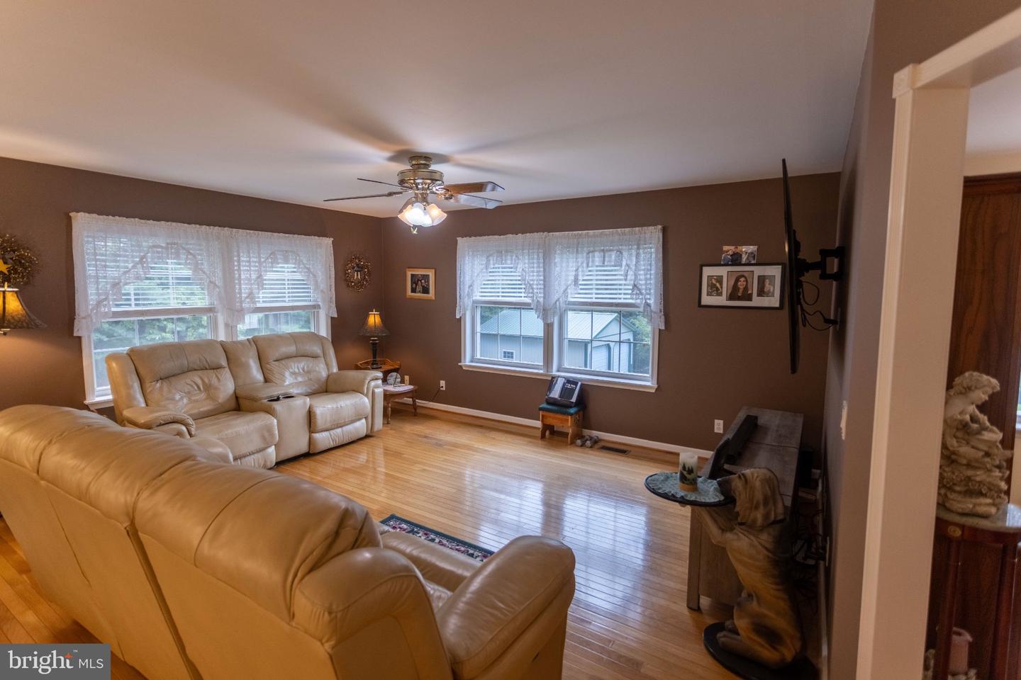 1020 Ridge Property Photo 15