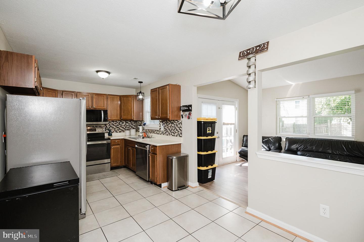 1214 Griffith Pl Property Photo 10