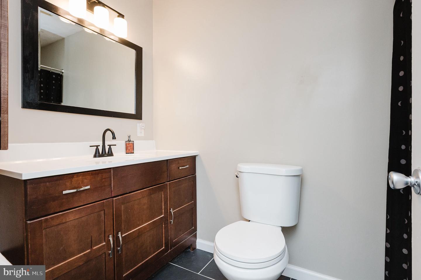 1214 Griffith Pl Property Photo 27