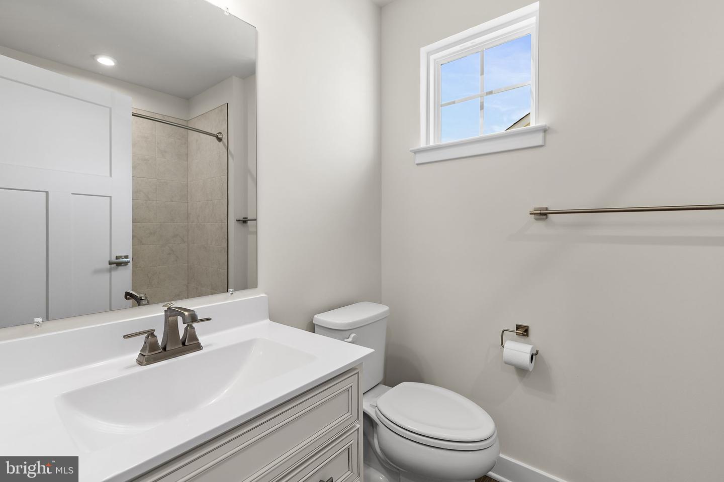 2527 Steamboat Way Property Photo 31