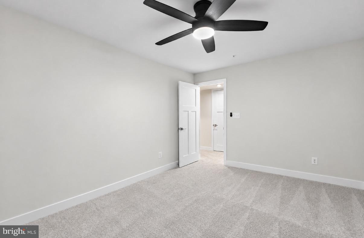 2527 Steamboat Way Property Photo 39