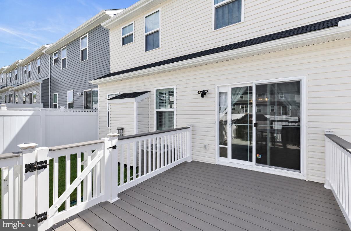 2527 Steamboat Way Property Photo 42