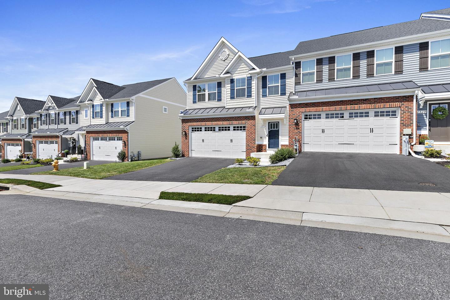 2527 Steamboat Way Property Photo 47
