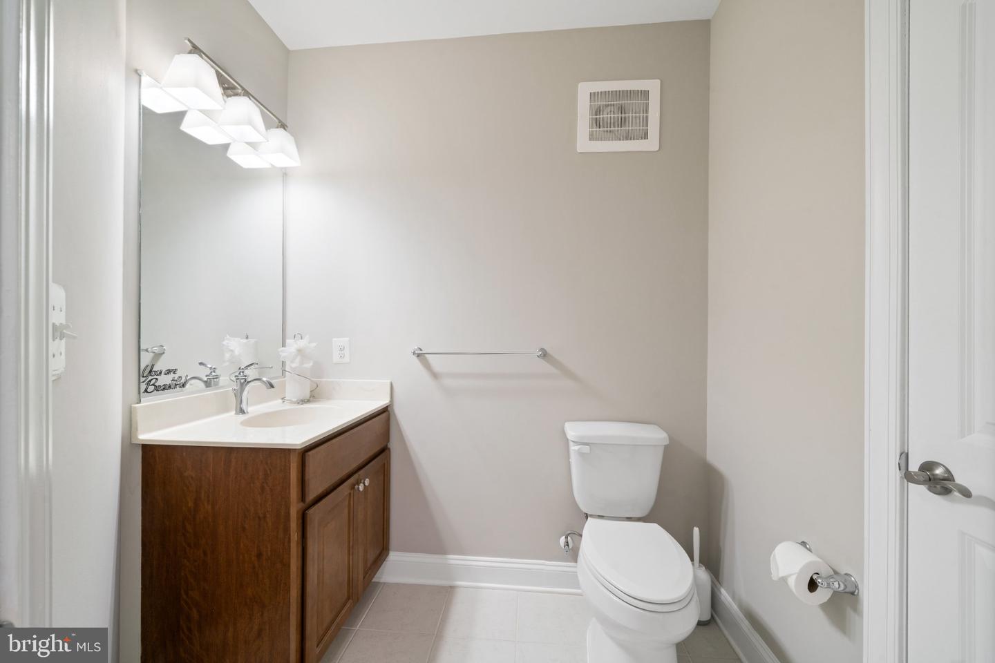 900 Macphail Woods Xing #3i Property Photo 25