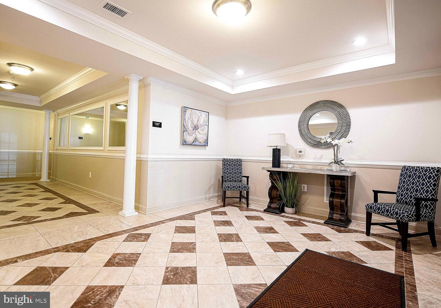 900 Macphail Woods Xing #3i Property Photo 33