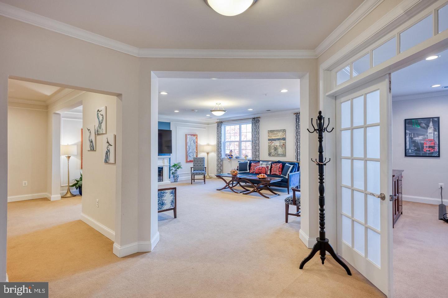900 Macphail Woods Xing #3i Property Photo 37