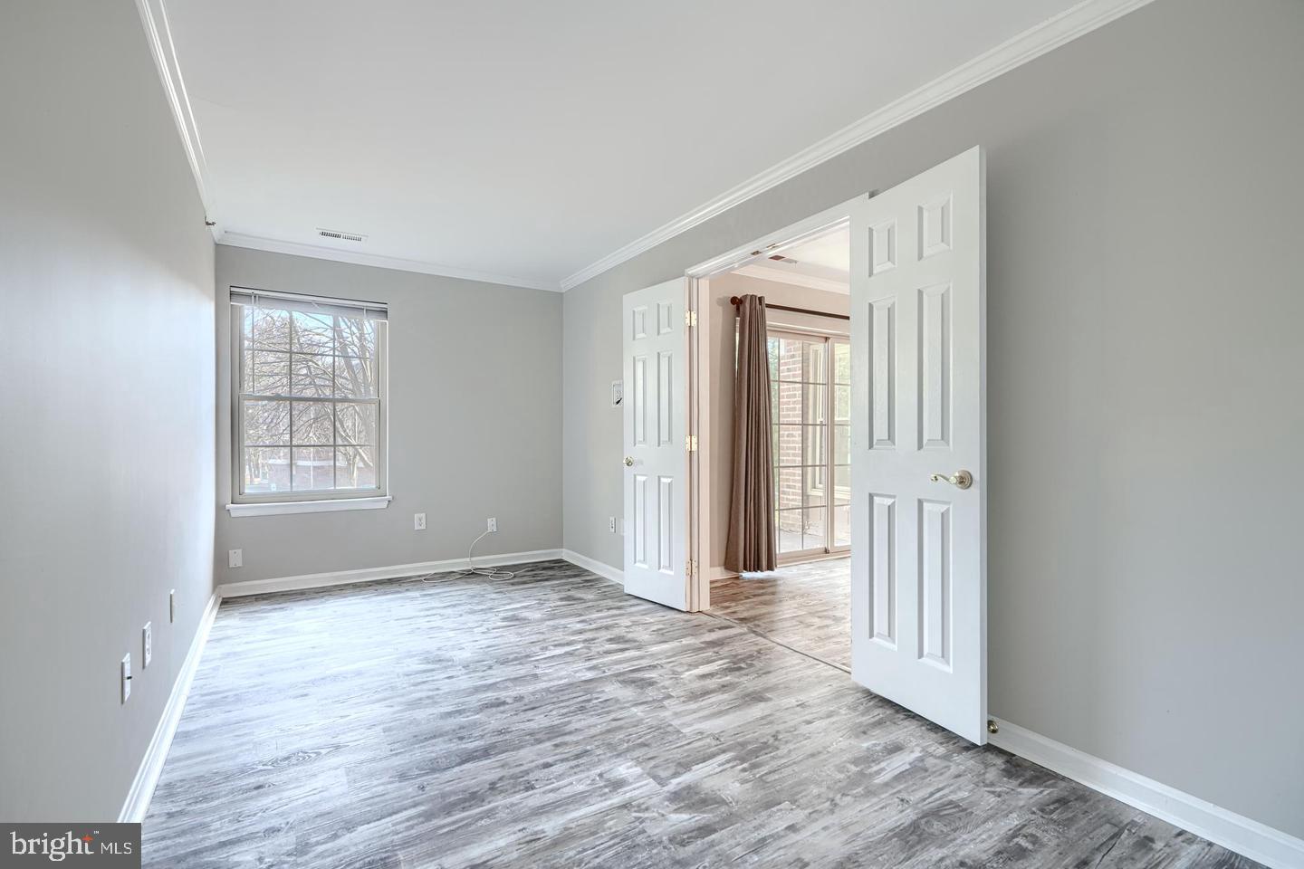 201 Star Pointe Ct #1c Property Photo 8