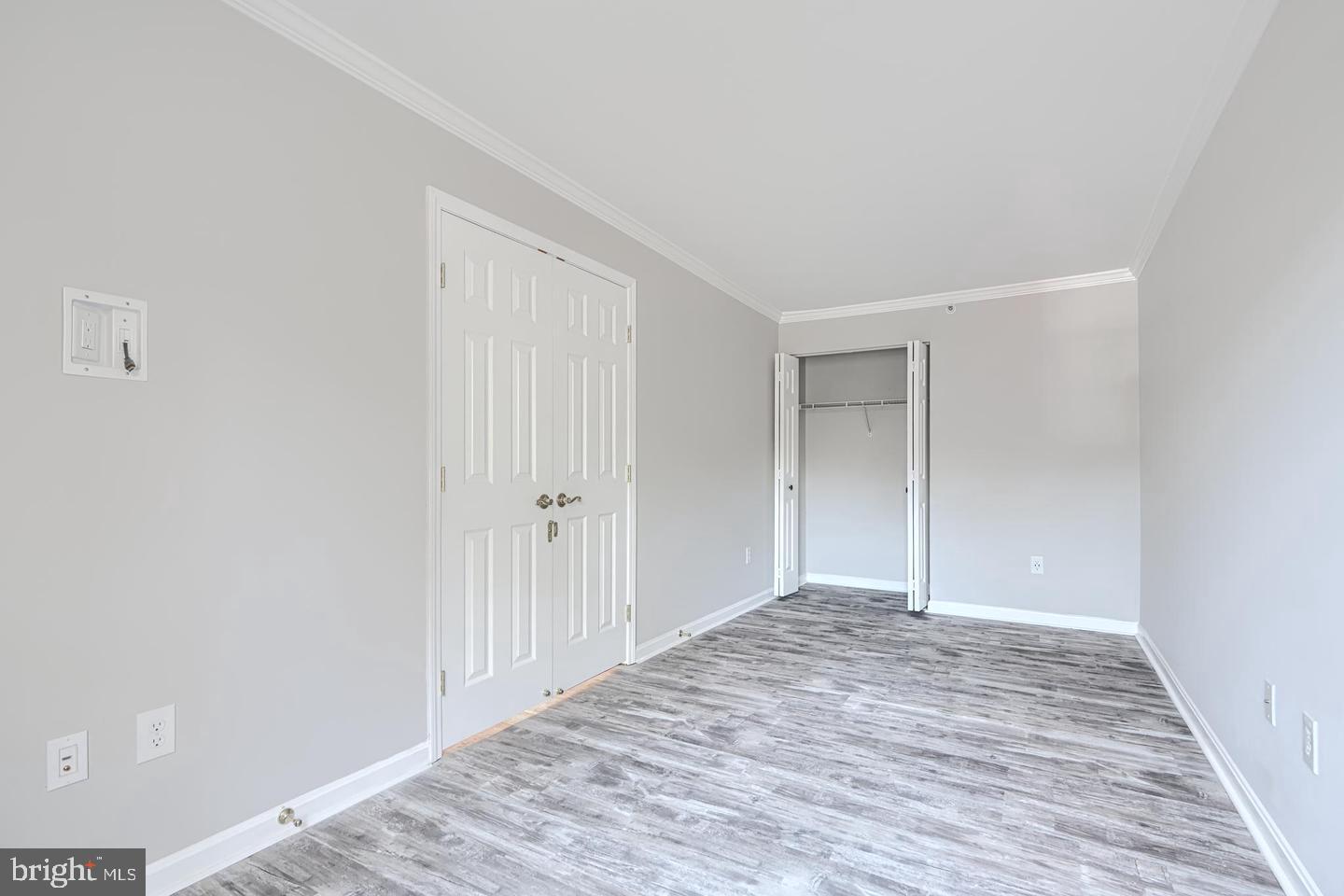 201 Star Pointe Ct #1c Property Photo 10