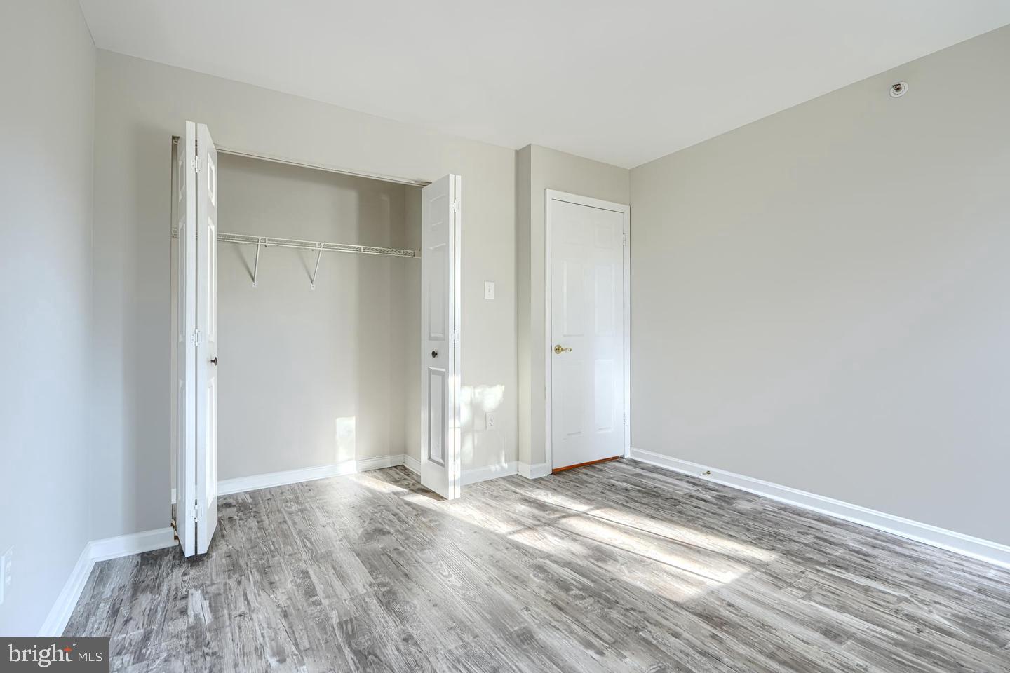 201 Star Pointe Ct #1c Property Photo 19