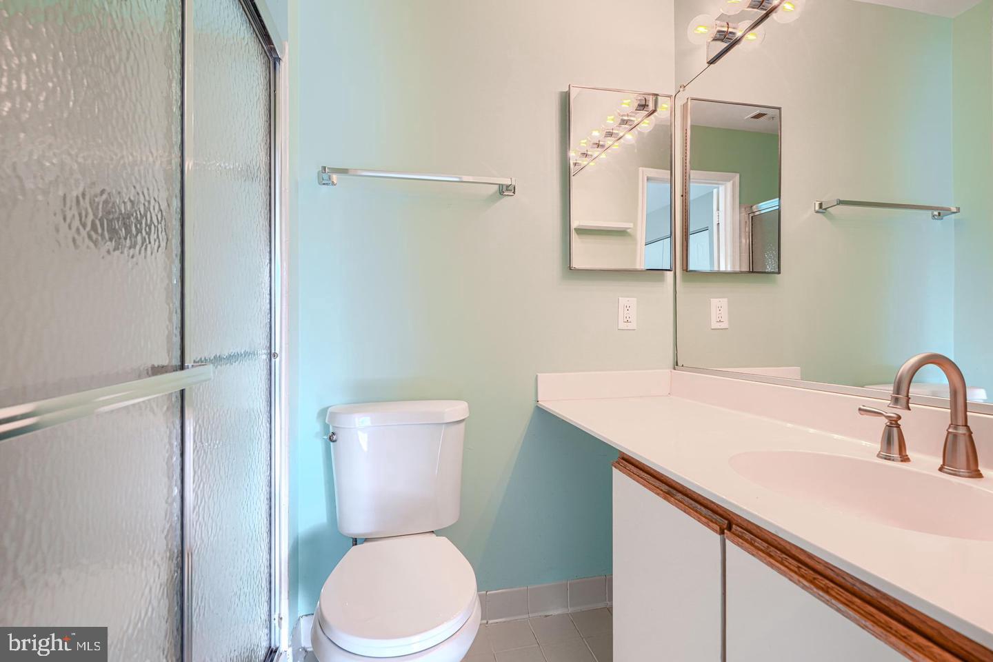 201 Star Pointe Ct #1c Property Photo 24