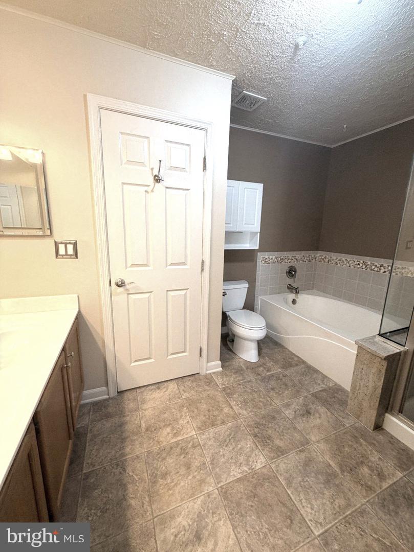183 Ferring Property Photo 19