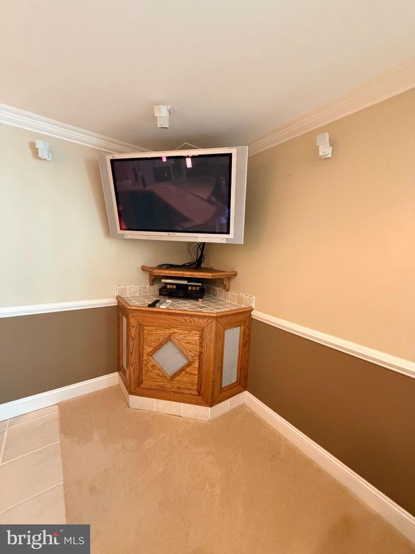 183 Ferring Property Photo 21