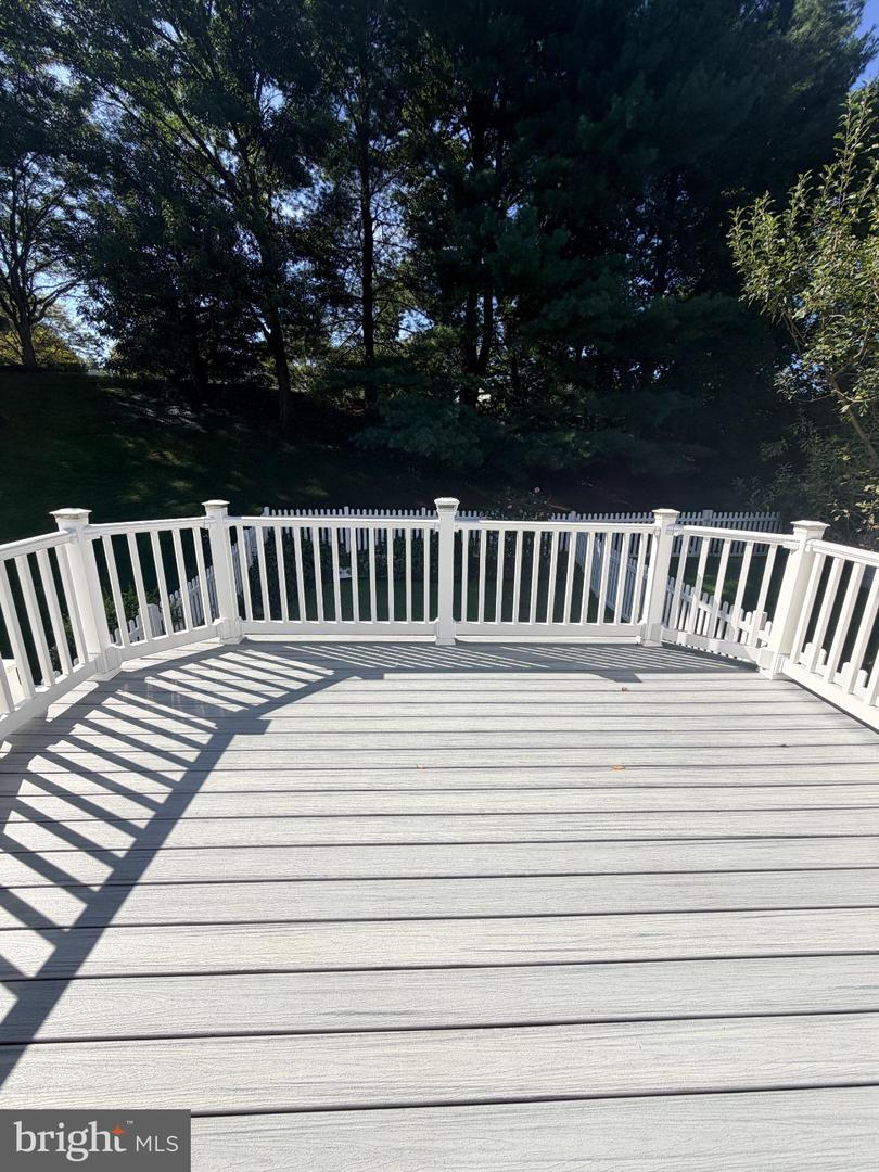 183 Ferring Property Photo 28
