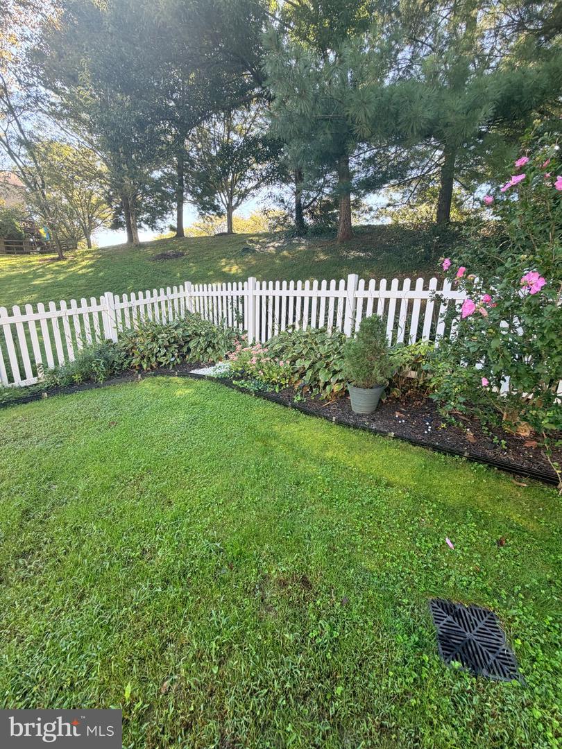 183 Ferring Property Photo 29