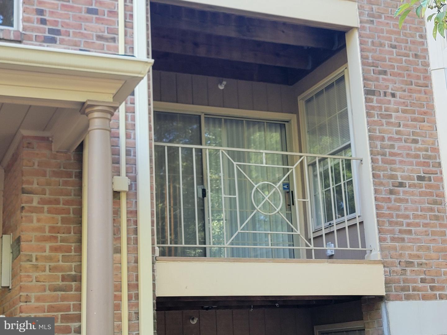 3500 Thomas Pointe - 2d Ct #2d Property Photo 3