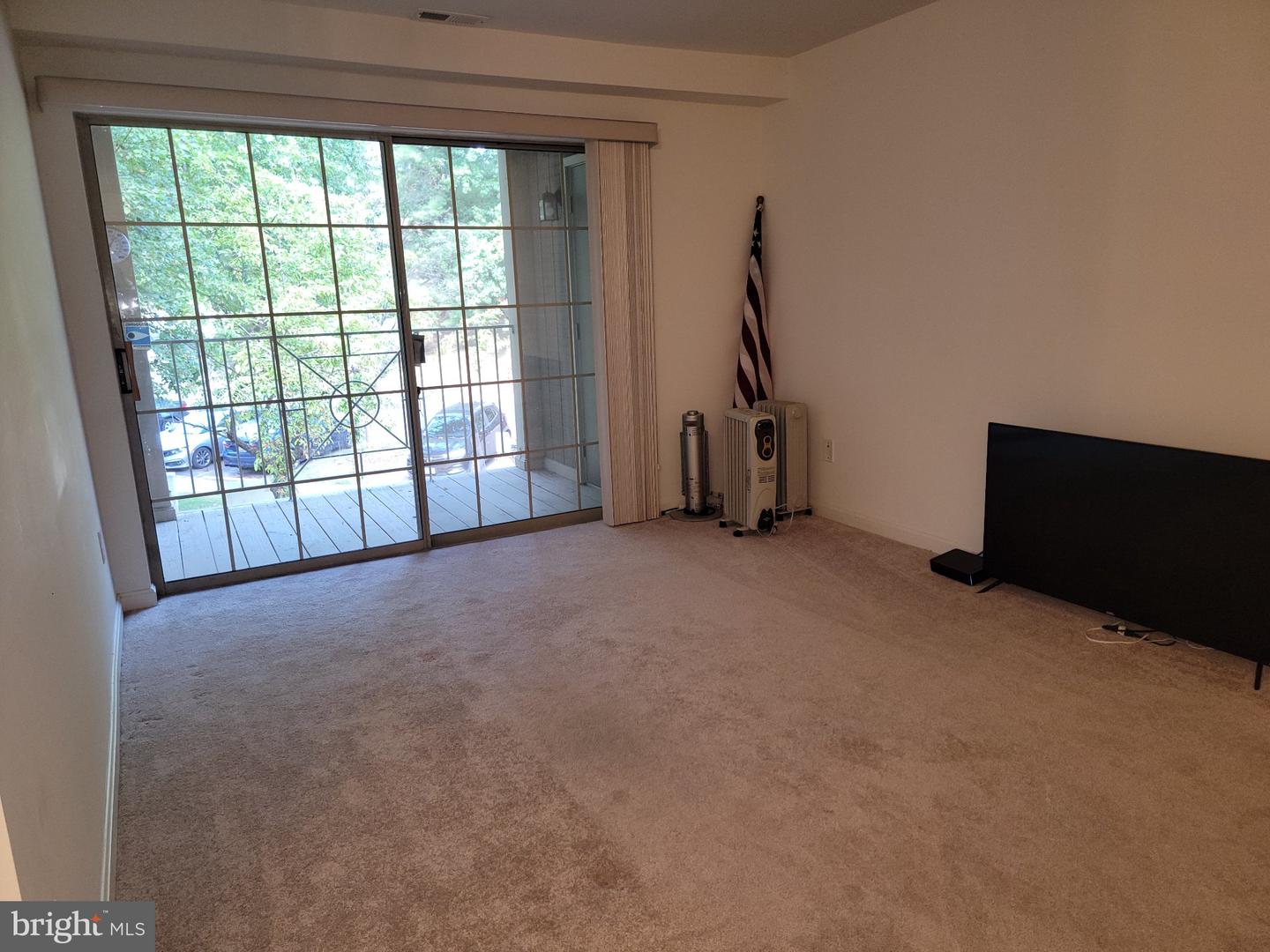 3500 Thomas Pointe - 2d Ct #2d Property Photo 6