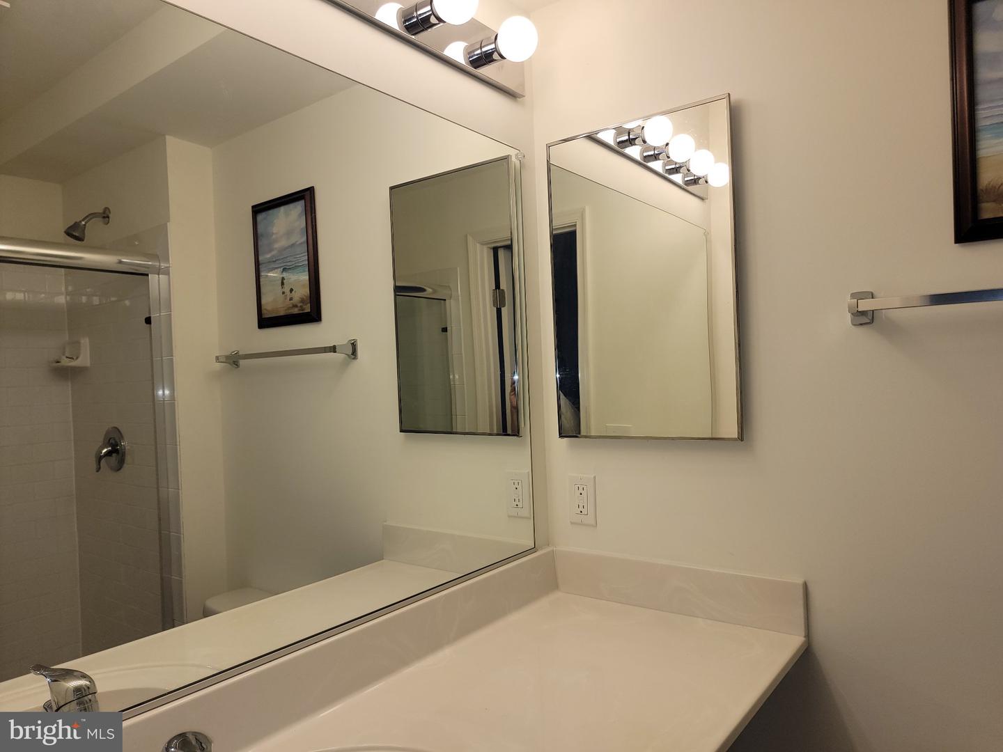 3500 Thomas Pointe - 2d Ct #2d Property Photo 18