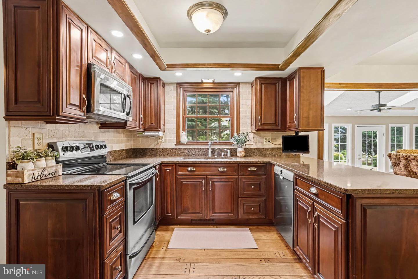 2830 Forest Glen Property Photo 21