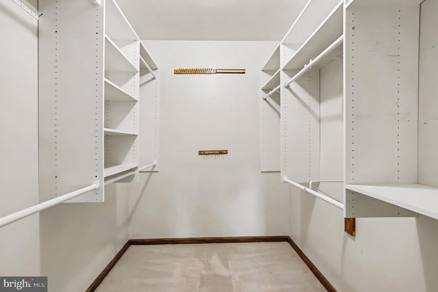 2830 Forest Glen Property Photo 37