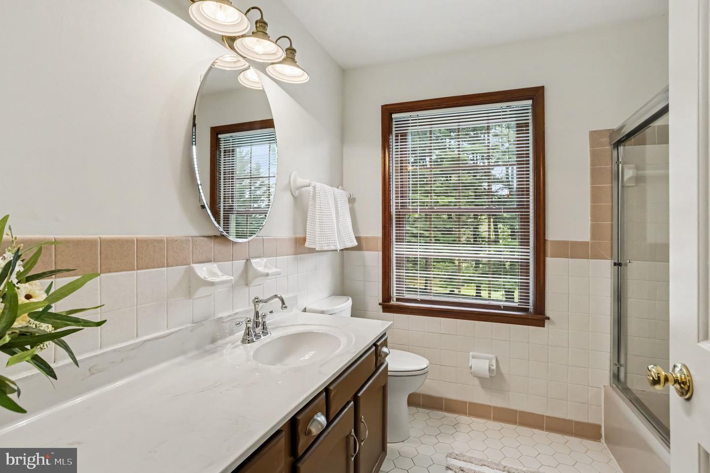 2830 Forest Glen Property Photo 40