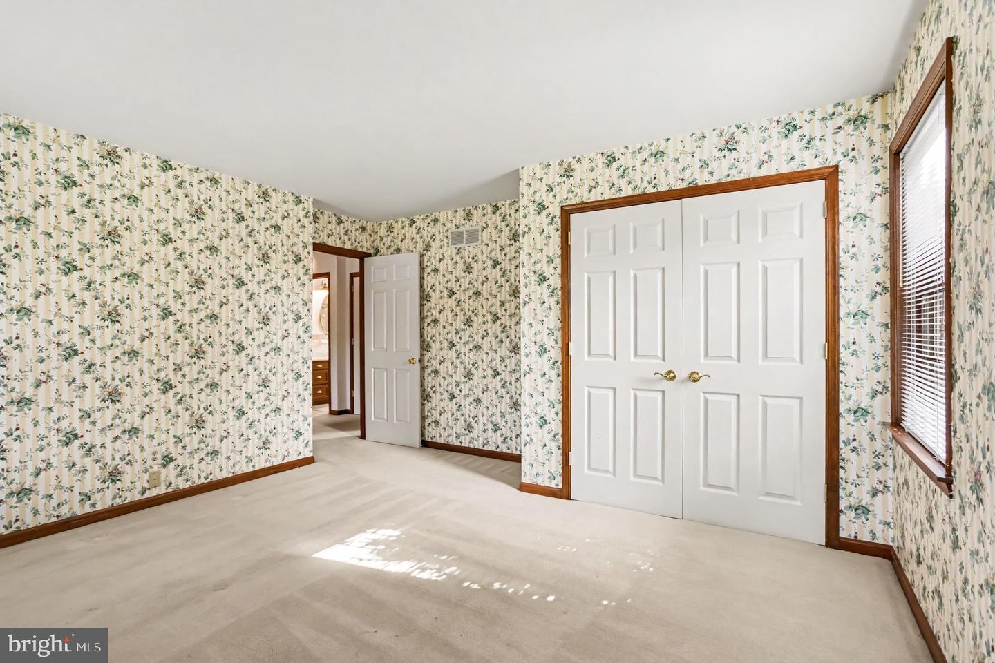2830 Forest Glen Property Photo 44