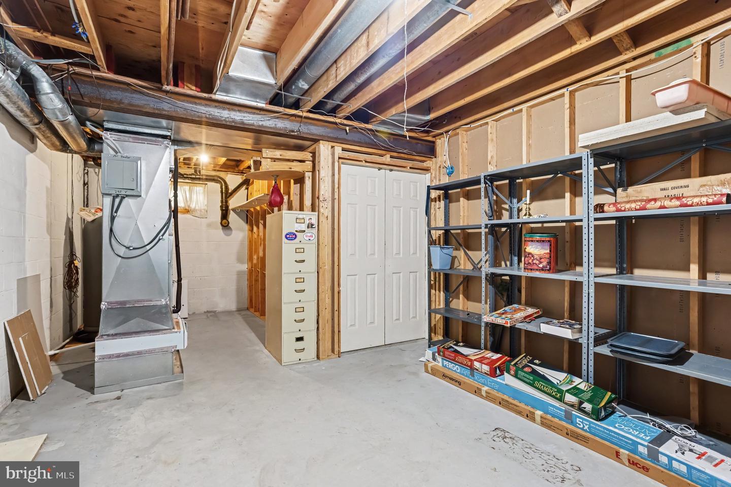 2830 Forest Glen Property Photo 48
