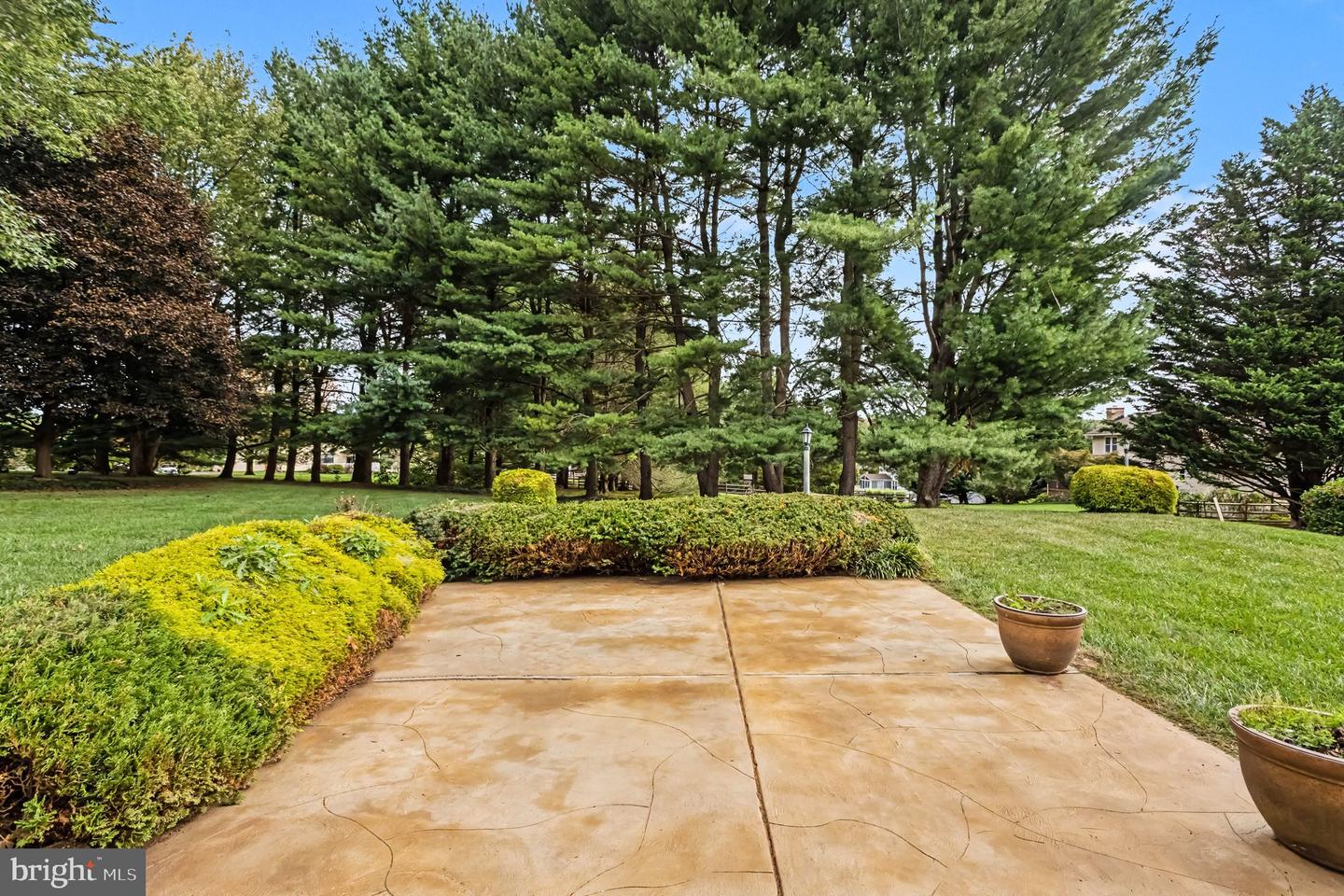2830 Forest Glen Property Photo 52