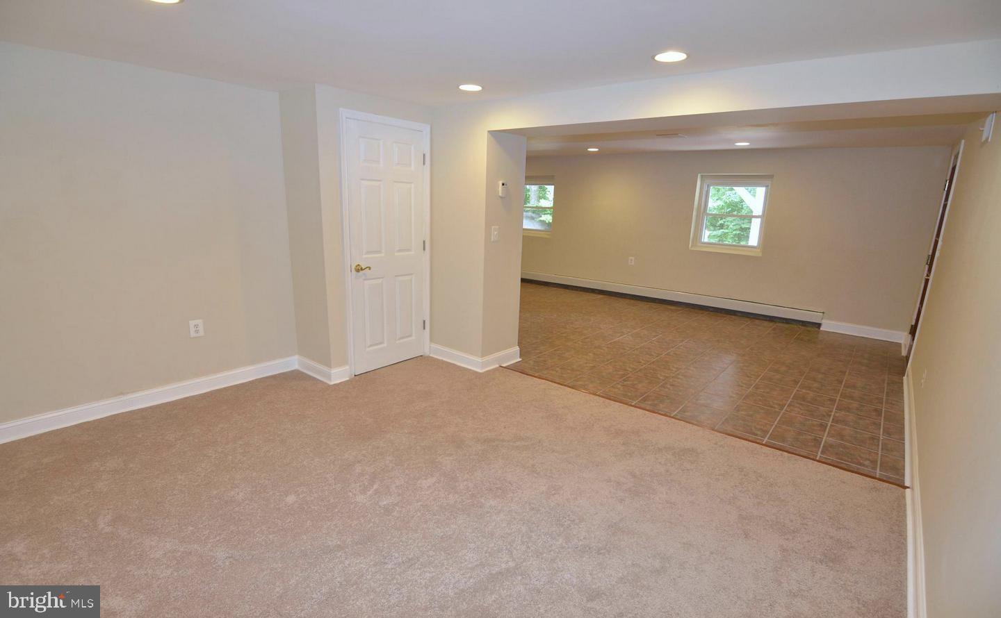 4 Carolina Ave Property Photo 36