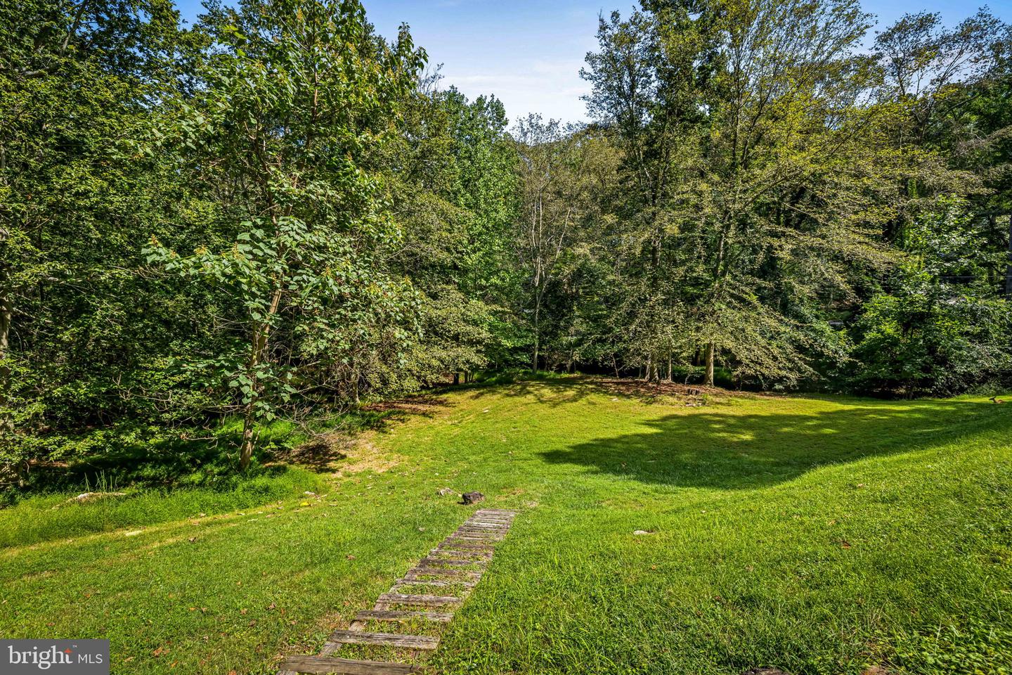 4 Carolina Ave Property Photo 51