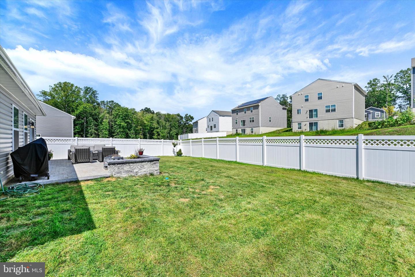 704 Hare's Tail Ct Property Photo 28