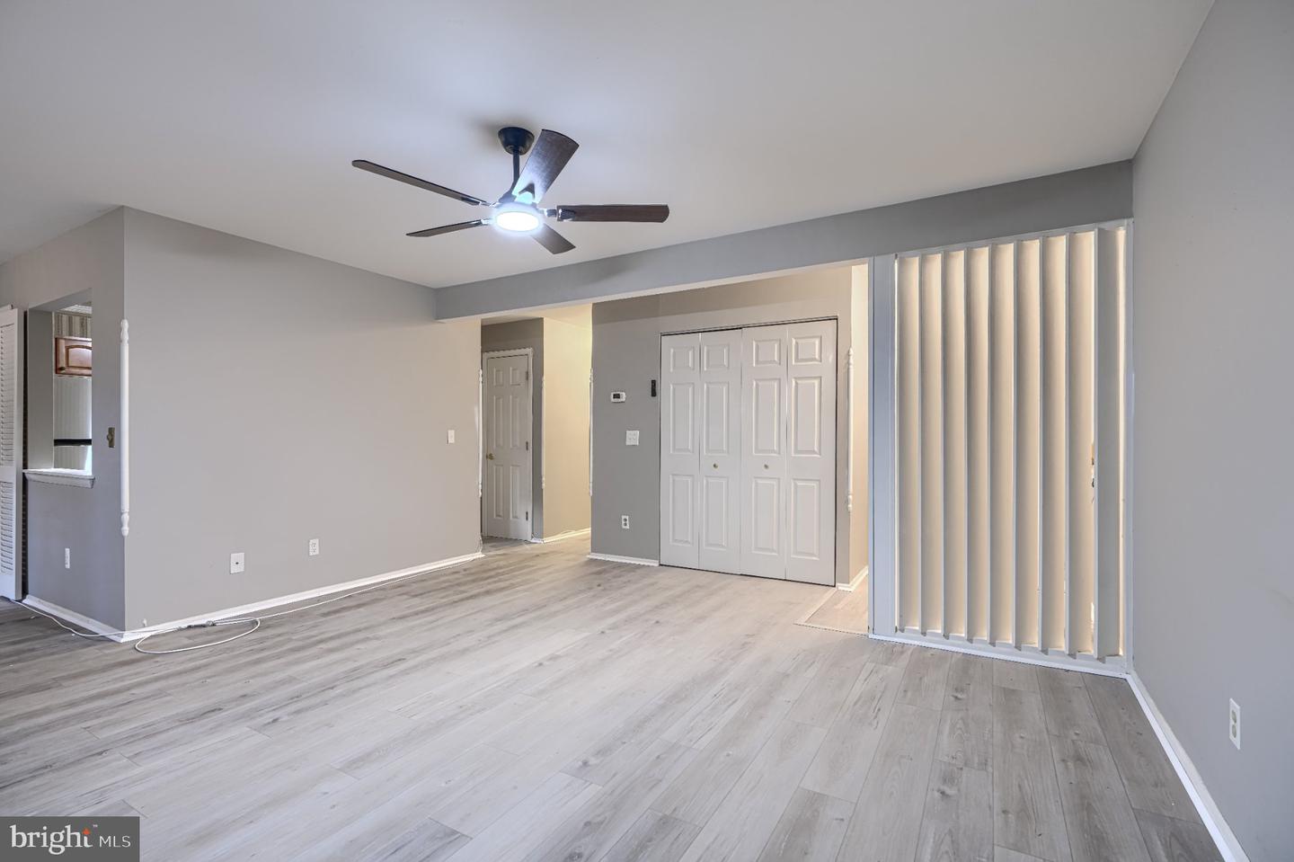 211 Crocker Dr #211-b Property Photo 4