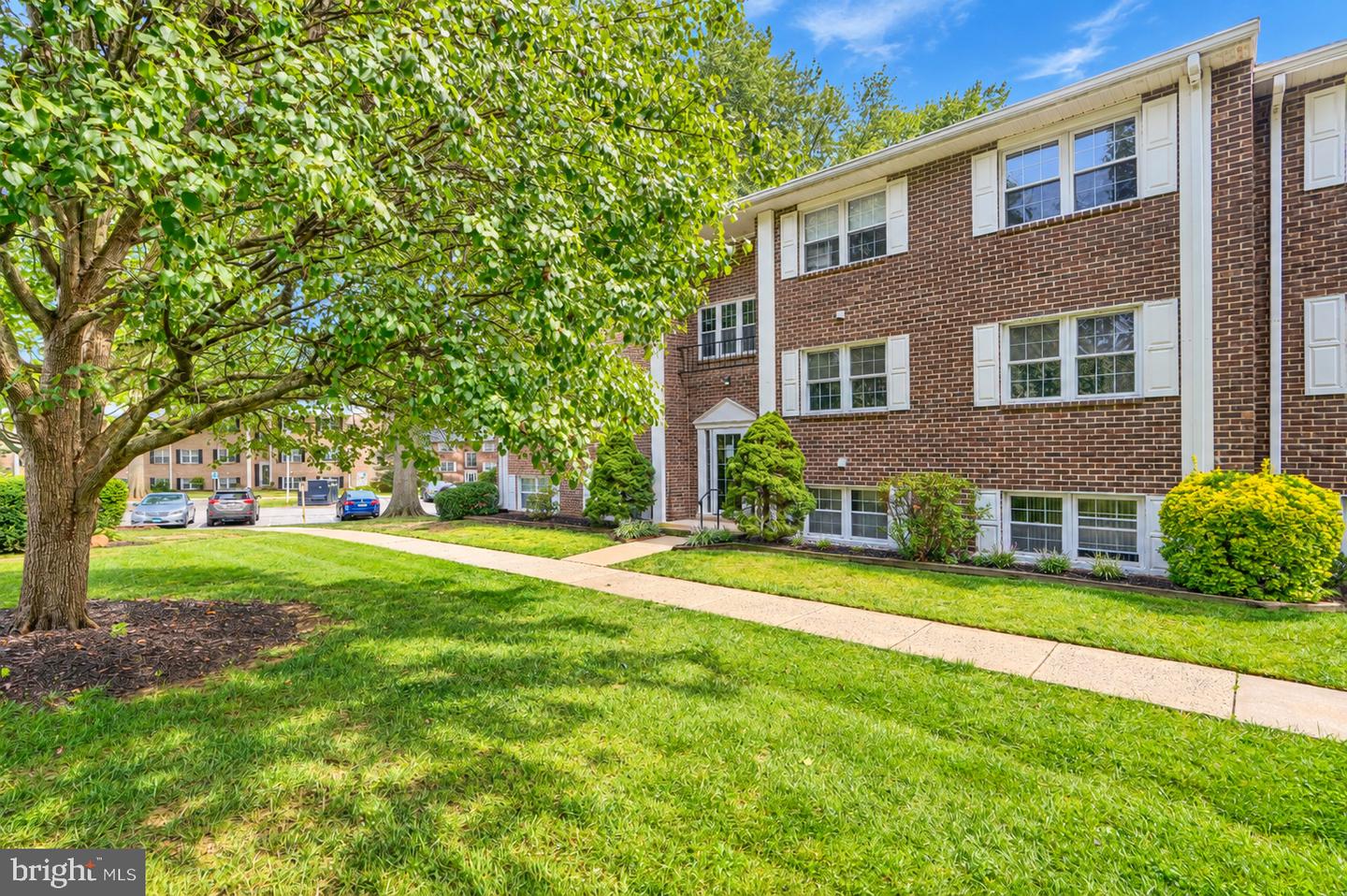 211 Crocker Dr #211-b Property Photo 27