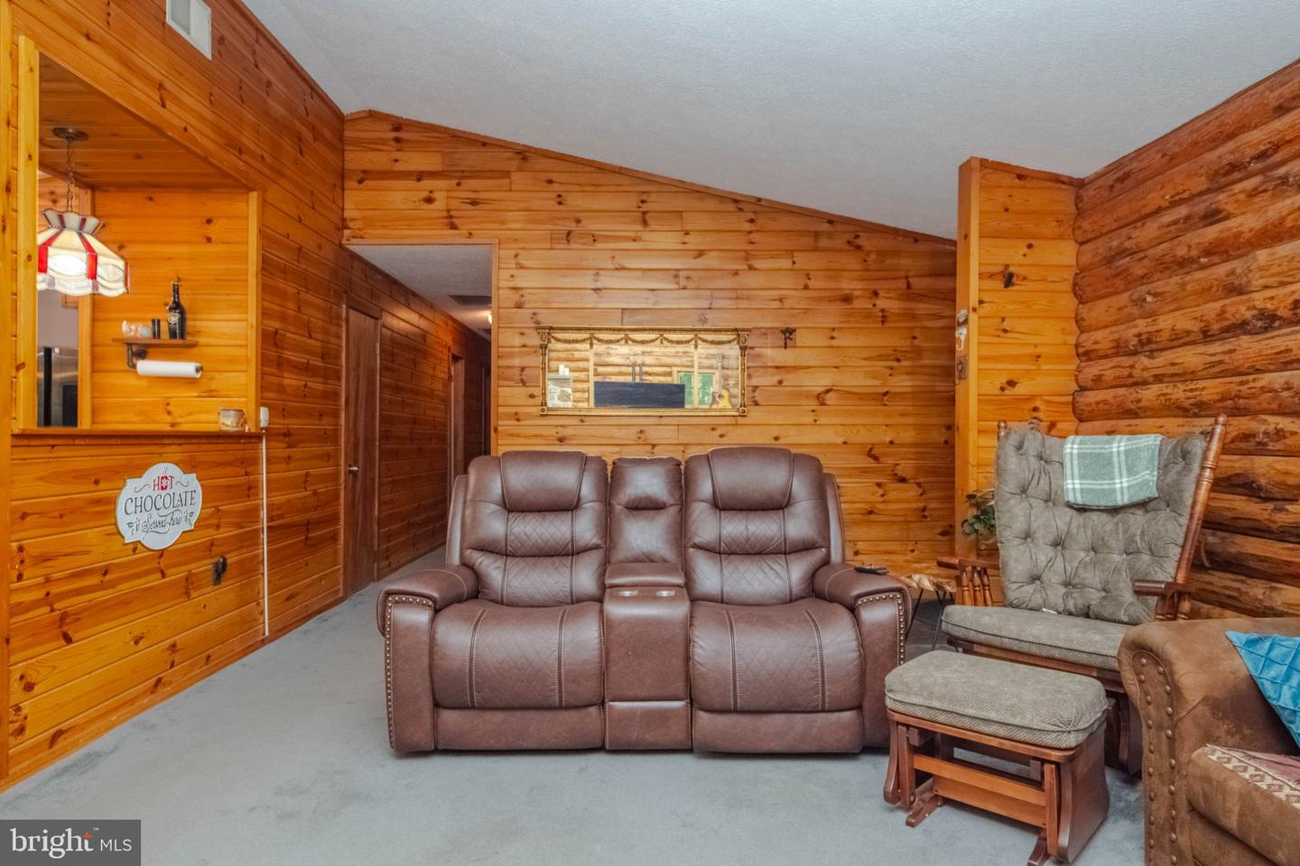 2436 Linda Ln Property Photo 10