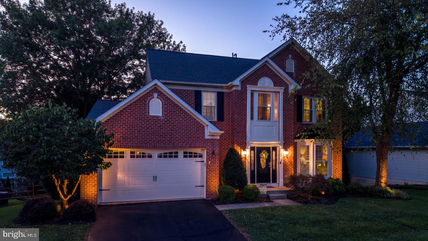 2210 AUTUMN GLOW CT Property Photo 1