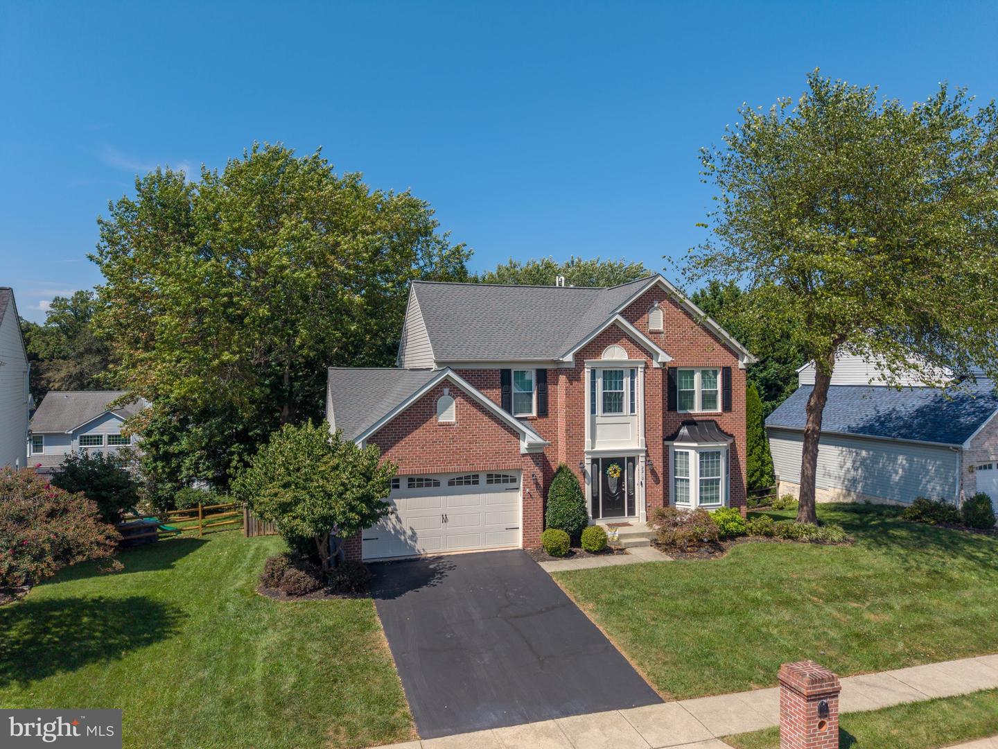 2210 Autumn Glow Ct Property Photo 3