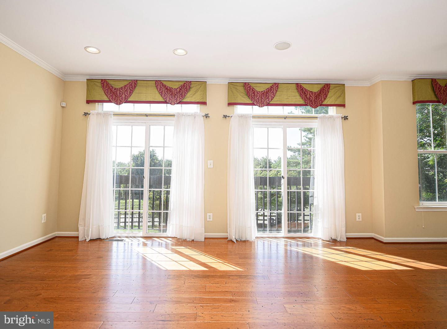 1709 Mohegan Dr #1043 Property Photo 11