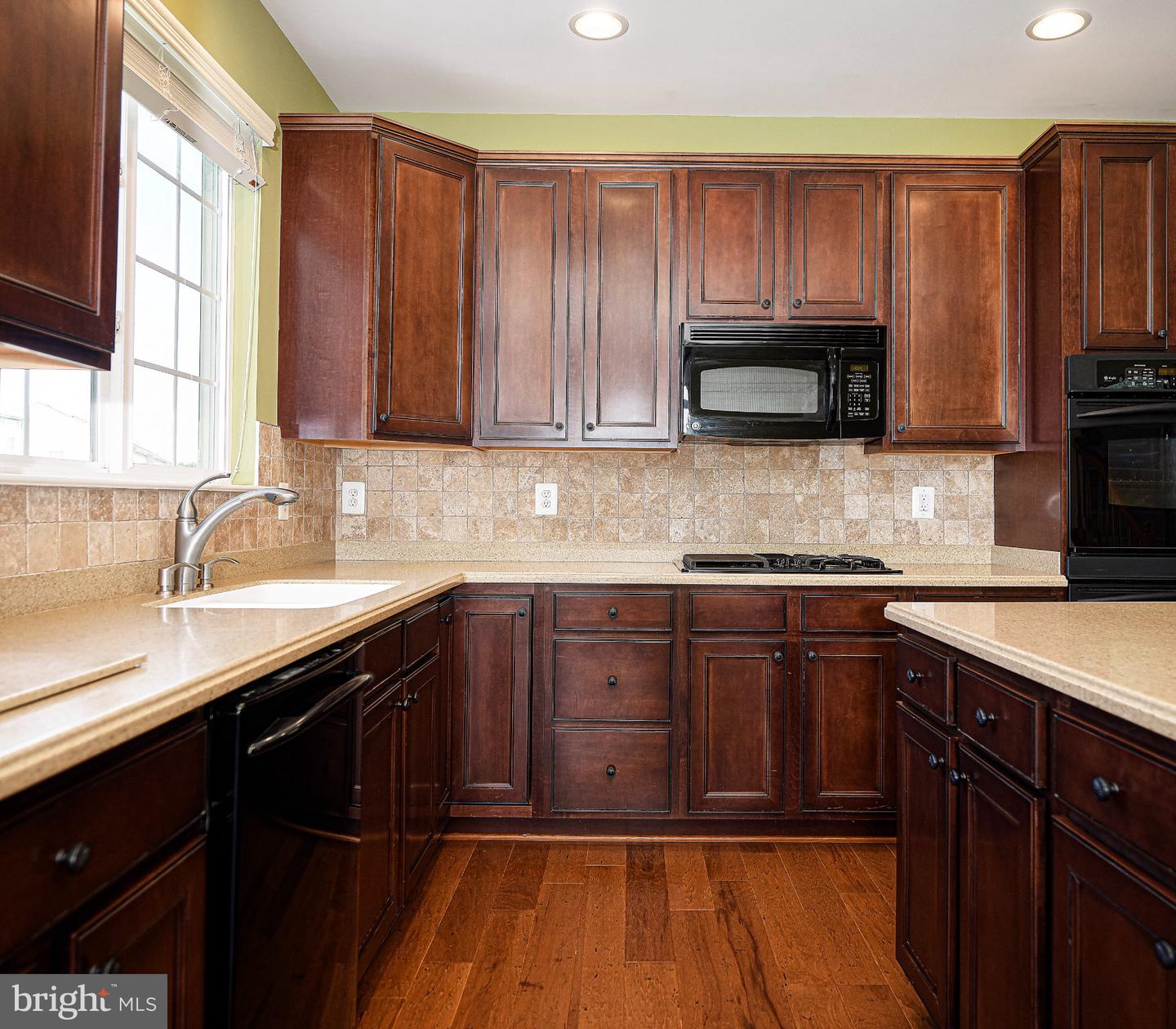 1709 Mohegan Dr #1043 Property Photo 15