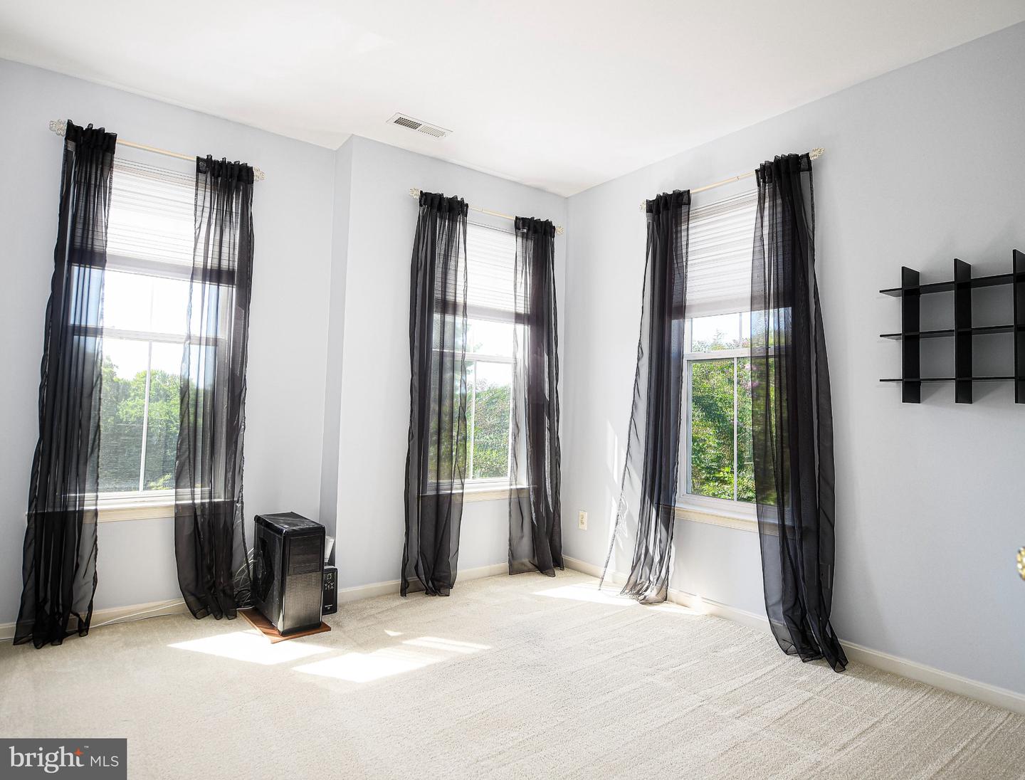 1709 Mohegan Dr #1043 Property Photo 25