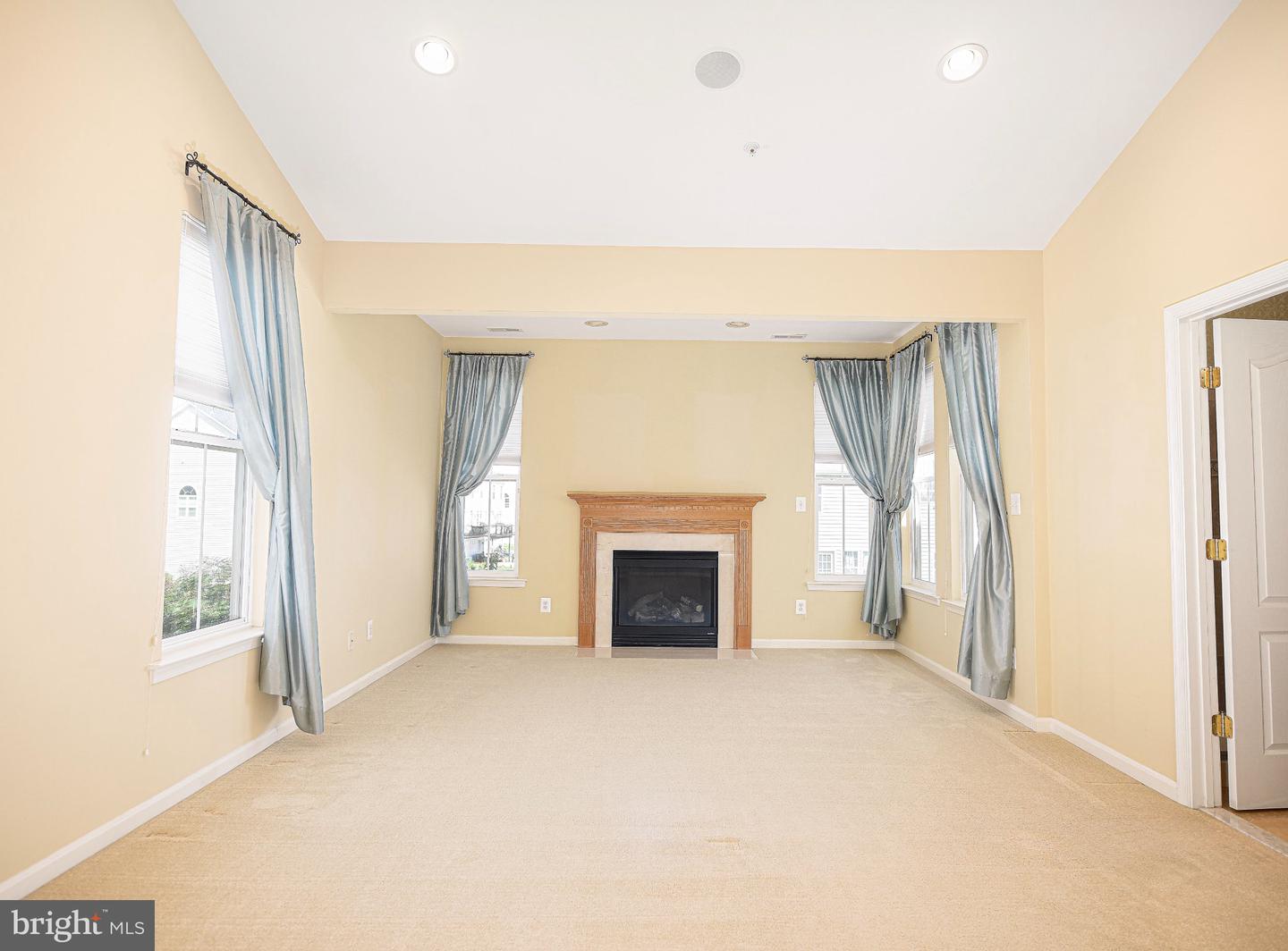 1709 Mohegan Dr #1043 Property Photo 27