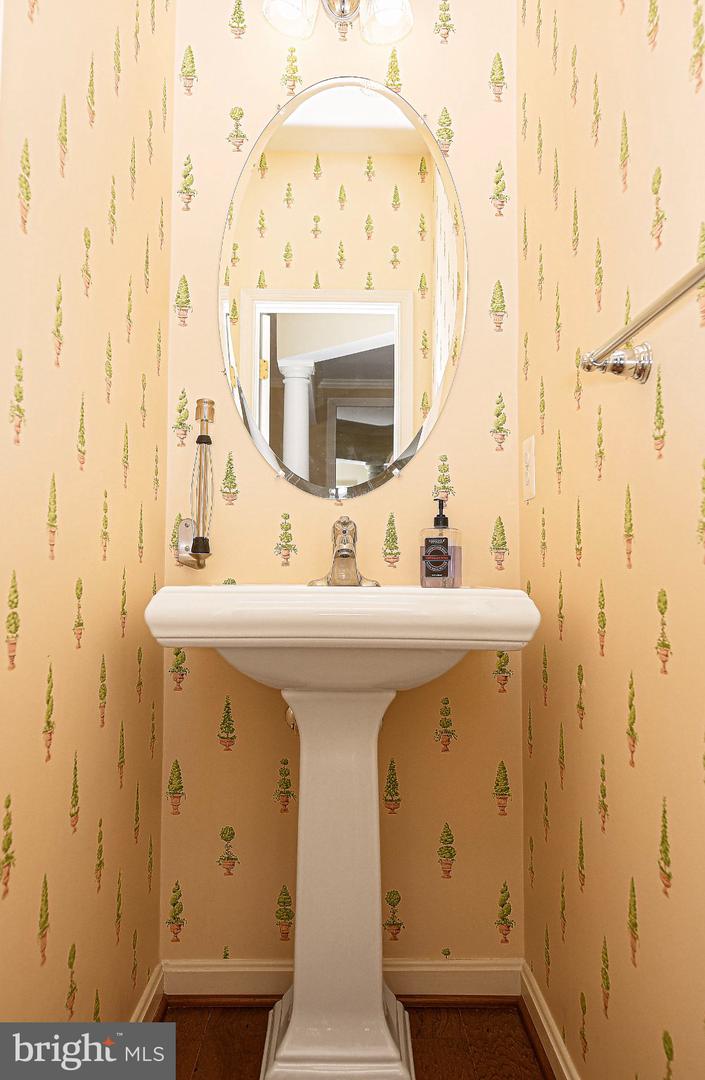 1709 Mohegan Dr #1043 Property Photo 33