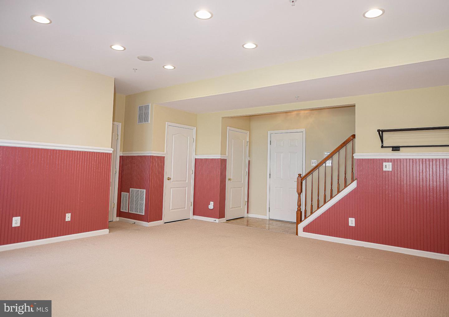 1709 Mohegan Dr #1043 Property Photo 35