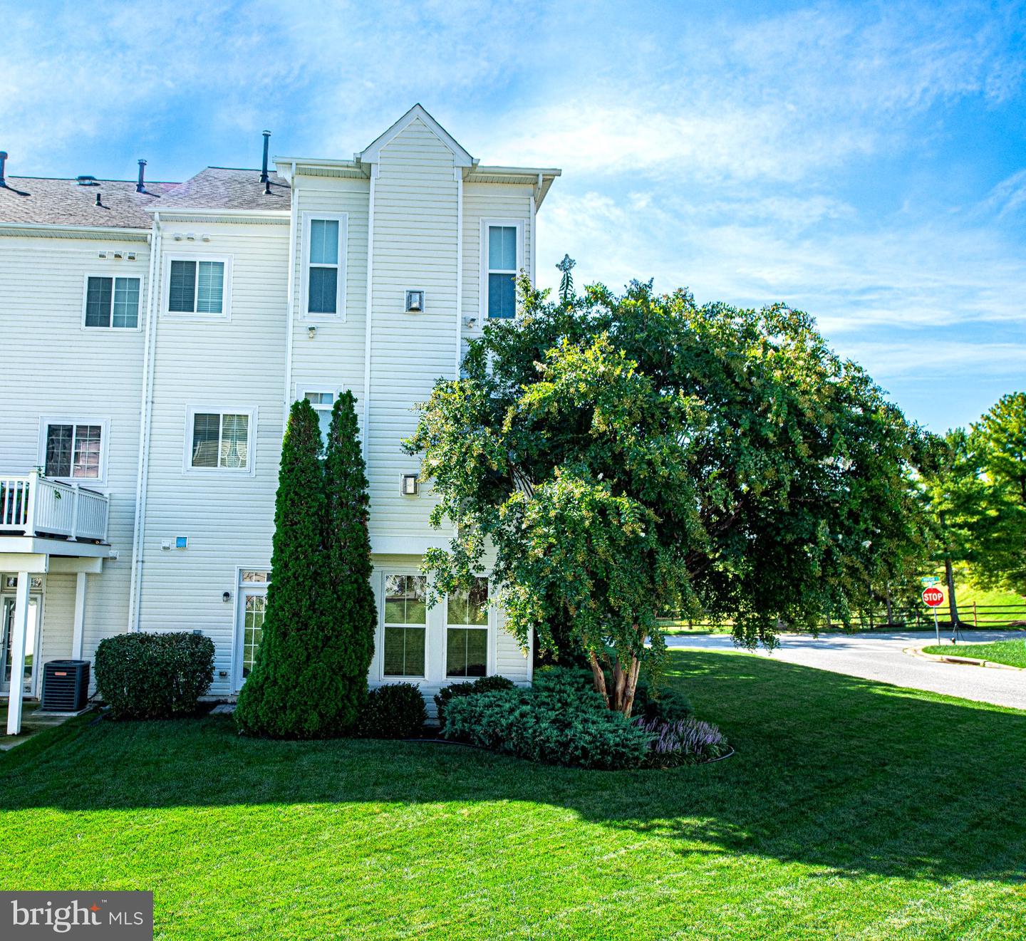 1709 Mohegan Dr #1043 Property Photo 43