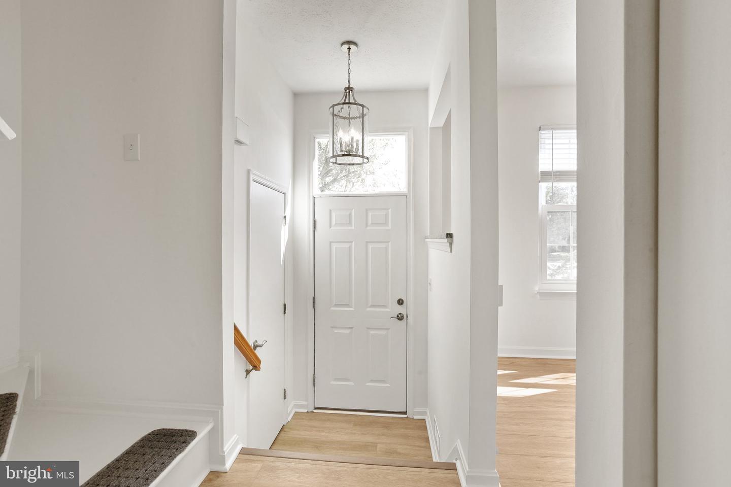 130 Remington Circle Property Photo 6