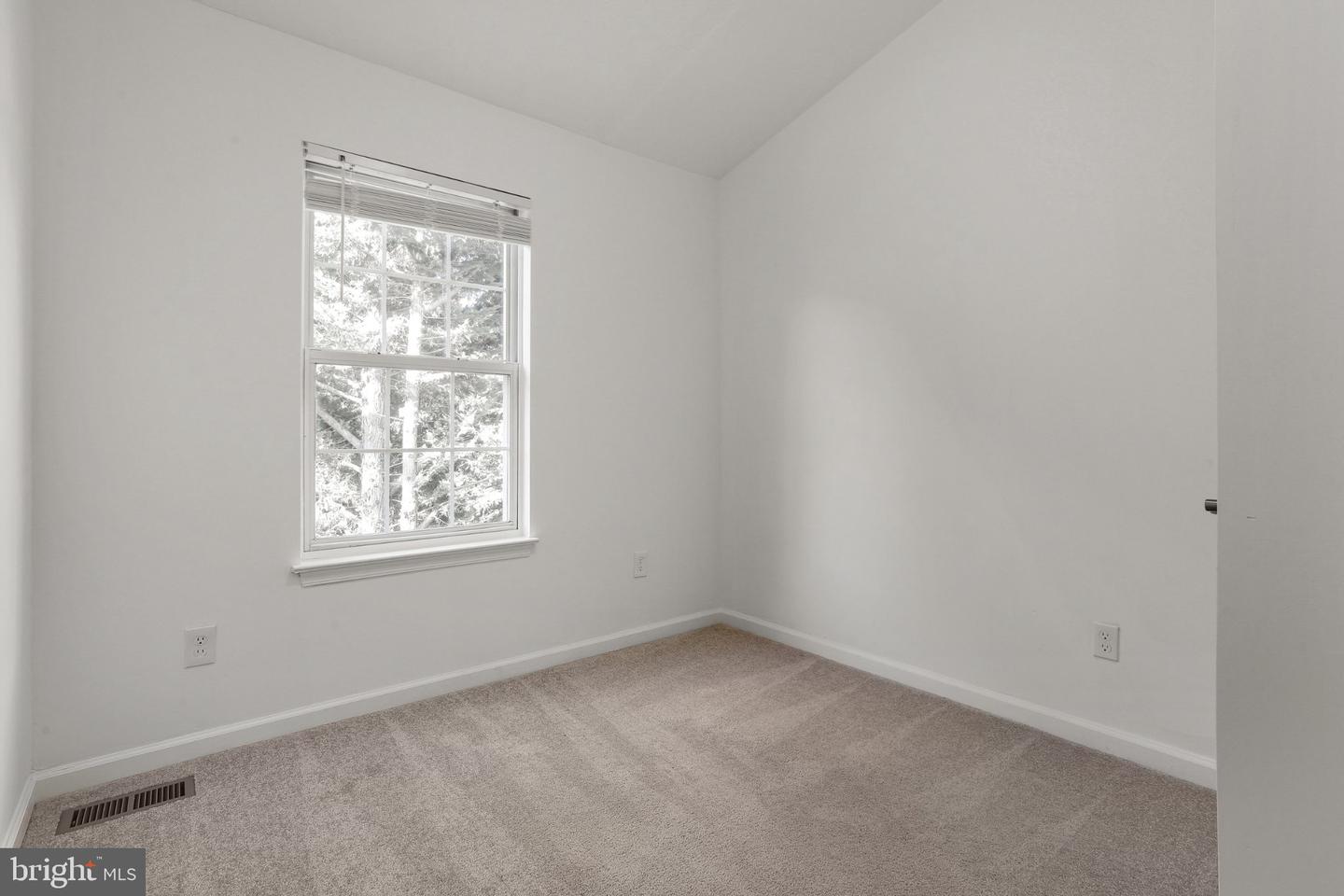 130 Remington Circle Property Photo 23